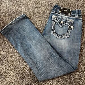 Miss Me Buckle jeans size 28 boot cut